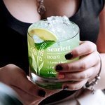 Personalisierte Name Definition Geburt Blume 10oz Old Fashioned Rocks Whiskey Glas Barware Geburtstagsgeschenk für Liquor Liebhaber