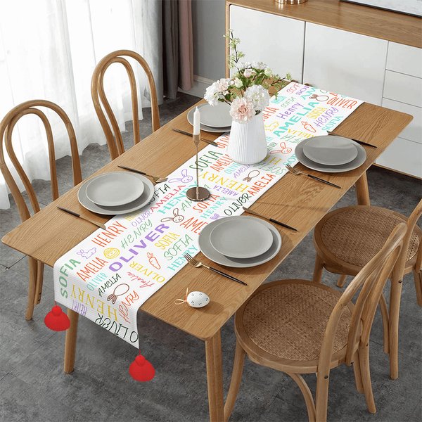 Chemin de table personnalisé avec nom et pompons Décoration de table Oeufs de Pâques Cadeau de fête de Pâques Cadeau pour la famille