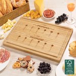 Tabla de cortar embutidos de bambú FSC con nombre y ranura para zumo personalizada y grabada para cumpleaños Regalo de decoración para el hogar para mamá abuela