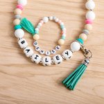 Collare per cani e gatti in silicone colorato personalizzato e set di braccialetti con nome e nappe Regalo di compleanno per il proprietario di un animale domestico