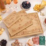 Gepersonaliseerde Gegraveerde Vlinder Bloemenrand FSC Bamboe Charcuterie Snijplank met Voorletters en Sapgroef Bruiloft Housewarming Gift voor Koppels
