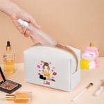 Personligt läppstift Tecknad flicka Läder Sminkväska med namn Bärbar Resa Essentials Födelsedag Brudtärna Present för flickor Kvinnor