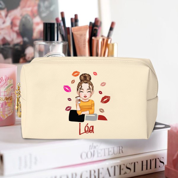 Personligt läppstift Tecknad flicka Läder Sminkväska med namn Bärbar Resa Essentials Födelsedag Brudtärna Present för flickor Kvinnor