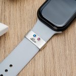 Personalisierte 1-5 Birthstones Watch Band Charm mit eingraviertem Namen Smartwatch Zubehör Muttertag Geburtstag Geschenk für Mama Oma