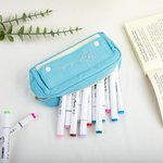 Ricamo personalizzato Nascita Fiore Nome Astuccio per matite con tasca e astuccio con cerniera Fornitura scolastica Compleanno Regalo di ritorno a scuola per bambini Studenti