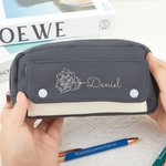 Ricamo personalizzato Nascita Fiore Nome Astuccio per matite con tasca e astuccio con cerniera Fornitura scolastica Compleanno Regalo di ritorno a scuola per bambini Studenti