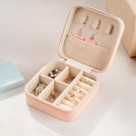 Personalisierte Fußball-Volleyball-Basketball-Design PU-Leder-Schmuck-Box mit Namen Geburtstag Jahrestag Geschenk für Sport-Liebhaber