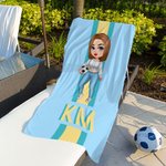 Toalla de playa personalizada con dibujos animados de niña con monograma a rayas de gran tamaño y secado rápido Accesorios de vacaciones para cumpleaños Regalo para amantes del deporte