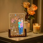 Nacimiento Personalizado Flor Caricatura Abrazo Pareja LED Luz de Noche con Base de Madera Decoración del Hogar Regalo de San Valentín para Pareja