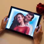 Personalized 3D Cartoon Portrait Wooden Photo Frame with LED Light and Stand Valentine's Day Anniversary Gift for Couple