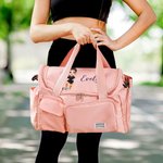 Personalisierte Cartoon Fußball Mädchen Name wasserdicht große Duffle Bag mit Fach und Schultergurt Geburtstag Geschenk für Fußball-Liebhaber