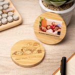 Personalisiertes drahtloses Ladegerät aus Holz mit eingraviertem Foto