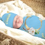 Ensemble d'emmaillotage et de bonnet à nœuds en coton multicolore personnalisé Cadeau d'anniversaire de douche de bébé pour les nouveaux-nés