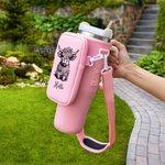 Bolsa personalizada para botella de agua de vaca de las Highlands con bolsa para el nombre y correa Accesorios para 40oz Stanley Regalo de cumpleaños para los amantes de las vacas de las Highlands