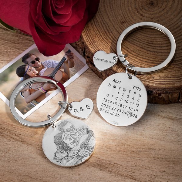 Personalised Engraved Photo Calendar Round Keychain with Heart Initial Charm Valentine's Day Anniversary Gift for Couple