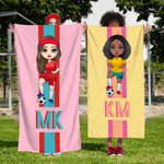 Gepersonaliseerd Voetbal Cartoon Character Monogram Stripe Oversized Quick Dry Strandlaken Vakantie Accessoires Verjaardagscadeau voor voetballiefhebbers