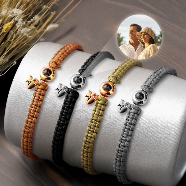Personalisierte Foto Projektion geflochtenes Armband mit Initial und verstellbarem Kordelzug Valentinstag Geburtstag Jahrestag Geschenk für Familie Freunde