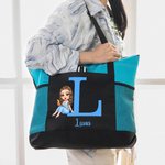 Gepersonaliseerde Graduation Gown Cartoon Character Large Tote Bag met Names en Mesh Pocket Afstudeer Cadeau voor op reis voor vrouwen