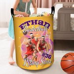 Gepersonaliseerde 1-5 foto's Brilliant Lightning Basketball Soccer Waterdichte Wasmand met Naam Verjaardag Housewarming Gift voor Sportliefhebber