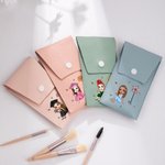 Personalisierte Cartoon Graduate Geburt Blume Leder Make-up-Pinsel Tasche mit 8 Make-up-Pinsel Graduierung Geburtstag Geschenk für Schulkamerad Mädchen