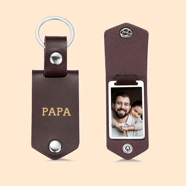 Personalisierter PU-Leder Schlüsselanhänger mit Foto Eingraviertem Text Vatertag Muttertag Jahrestag Geschenk für Papa Mama