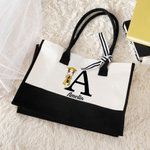 Gepersonaliseerde afstuderen Cartoon Karakter Grote Canvas Tas met Initialen en Naam Afstuderen Verjaardagscadeau voor meisjes Vrienden