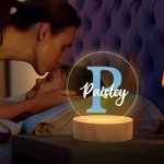 Personalisierte Floral Initial Name Combination LED-Nachtlicht mit hölzernen Basis niedlich Zimmer Dekoration Geburtstag Baby Dusche Geschenk für Kinder