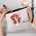 Trousse de maquillage personnalisée Anthropomorphic Birth Flower Linen avec dragonne et nom Anniversaire Accessoires de voyage Cadeau pour femmes