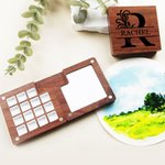 Iniziale personalizzata in legno a 15 griglie Mini tavolozza magnetica per acquerello con nome e clip Forniture portatili per pittura Regalo per artista pittore