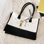 Personalizada de dibujos animados Graduado Nacimiento Flor Bolsa de lona grande con nombre Graduación Cumpleaños Regalo para las mujeres