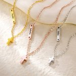 Henkilökohtainen Tiny Cross riipus kaiverrettu Sideway nimi Bar Uskonnollinen Korut pääsiäinen Kaste 1. syntymäpäivä lahja Baby Kid vastasyntynyt kummilapset