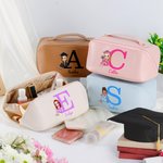 Gepersonaliseerde Cartoon Karakter initiaal lederen make-up tas met naam afstuderen reizen Essentials Gift voor vrouwen meisjes