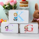 Personalisierte Cartoon Charakter Lebensmittelqualität Metall Keksdose Aufbewahrungsbox mit Namen und Initialen Geburtstag Geschenk für Kinder Familie Freunde