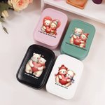 Portagioie da viaggio in pelle con design coppia di orsetti e lettera iniziale specchio LED a tre colori regalo di San Valentino per le donne