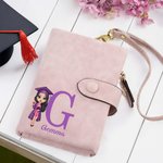 Personalizado Cartoon Graduate carácter tríptico de cuero de la PU Wristlet billetera con la inicial y titular de la tarjeta de graduación de cumpleaños de regalo para las mujeres graduados