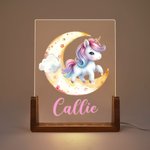 Personalizado lindo fantasía unicornio luna nombre diseño LED luz de noche con base de madera guardería habitación decoración cumpleaños Baby Shower regalo para los niños