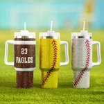 Vaso isotérmico personalizado de 40 oz con número y nombre de béisbol de voleibol Regalo diario de cumpleaños para los amantes del deporte