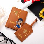 Personalisierte Cartoon Graduate Horoskop Geburt Blume Name Passport Holder und Gepäckanhänger Set Reisezubehör Graduierung Geschenk für Frauen