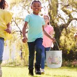 Gepersonaliseerde 2025 Paashaas Eieren Herbruikbare Canvas Mand met Naam Eieren Jagen Vrolijk Pasen Cadeau voor Jongens Meisjes