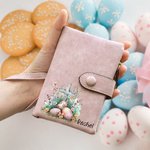 Personalizado portátil floral cruz huevos de Pascua de cuero de tres pliegues billetera con nombre y correa de muñeca de cumpleaños de Pascua de regalo para las mujeres cristianas