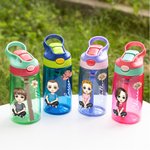 Borraccia personalizzata con nome e fiore di nascita da 475ml con cannuccia e coperchio a prova di perdite regalo di compleanno per bambini