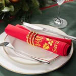 Personalizada 100% Algodón Holly Foil Estampado clásico rojo de Navidad Servilleta de mesa con nombre de oro Decoración de la mesa de vacaciones de Navidad Regalo para la familia amigo