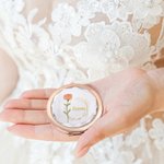 Espejo de maquillaje portátil personalizado con bordes dorados y nombre Birthday Anniversary Gift for Women Girls