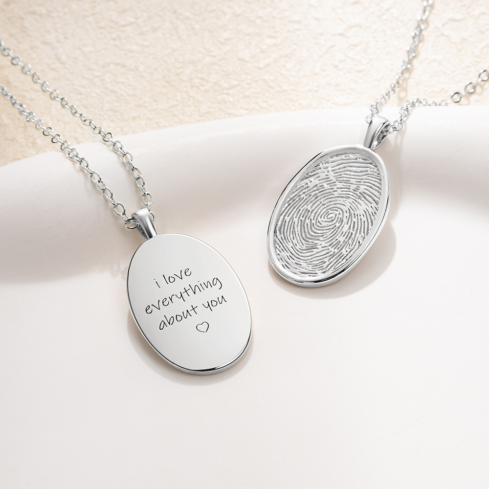 Collier ovale gravé d'empreintes digitales avec texte Cadeau d'anniversaire Cadeau de Saint-Valentin pour femme