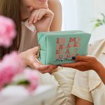 Personalizado En Mi Era Comprometida Futura Señora Bolsa de Maquillaje de Cuero con Nombre Compromiso Ducha Nupcial Despedida de Soltera Regalo para Mujeres