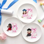 Gepersonaliseerde Graduate Character Pink Bow Initial Ceramic Trinket Jewelry Dish met naam Gefeliciteerd Graduation Gift voor vrouwen