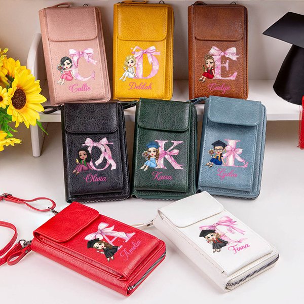Personalizado Cartoon Graduate Pink Bow Initial Leather Bolso Crossbody Cartera con nombre y ranuras para tarjetas Birthday Travel Accesorios Regalo para Mujeres