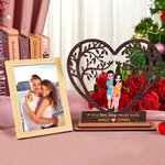 Personalized Cartoon Hugging Couple Heart Tree Wooden Plaque with Engraved Names Desktop Decor Valentine's Day Anniversary Gift for Couples