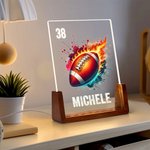 Luce notturna LED con base in legno personalizzato con nome e numero design palla infuocata regalo di compleanno per gli amanti dello sport