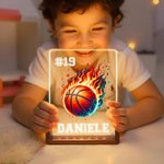 Luce notturna LED con base in legno personalizzato con nome e numero design palla infuocata regalo di compleanno per gli amanti dello sport